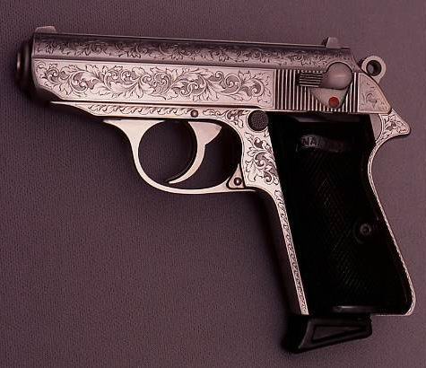 Walther PPK w ozdobnym wykończeniu