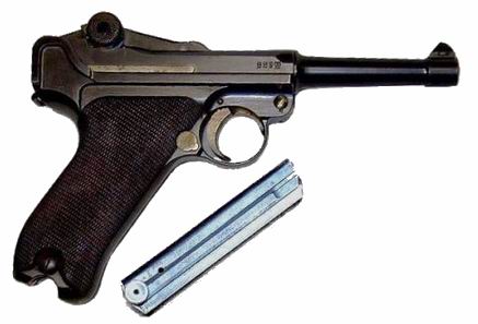 Parabellum w wersji P08 Heerepistole