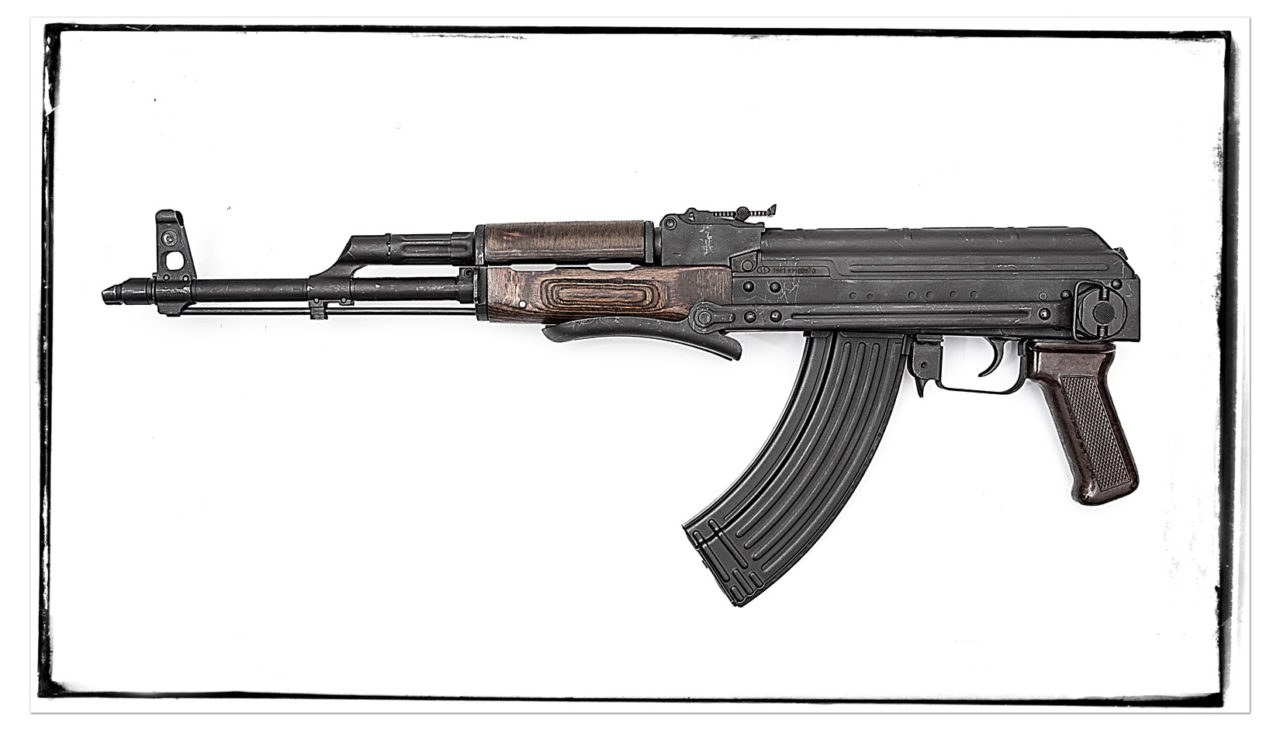 AKMS 04