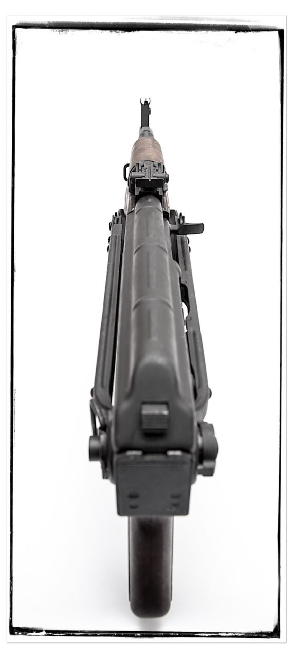 AKMS 06