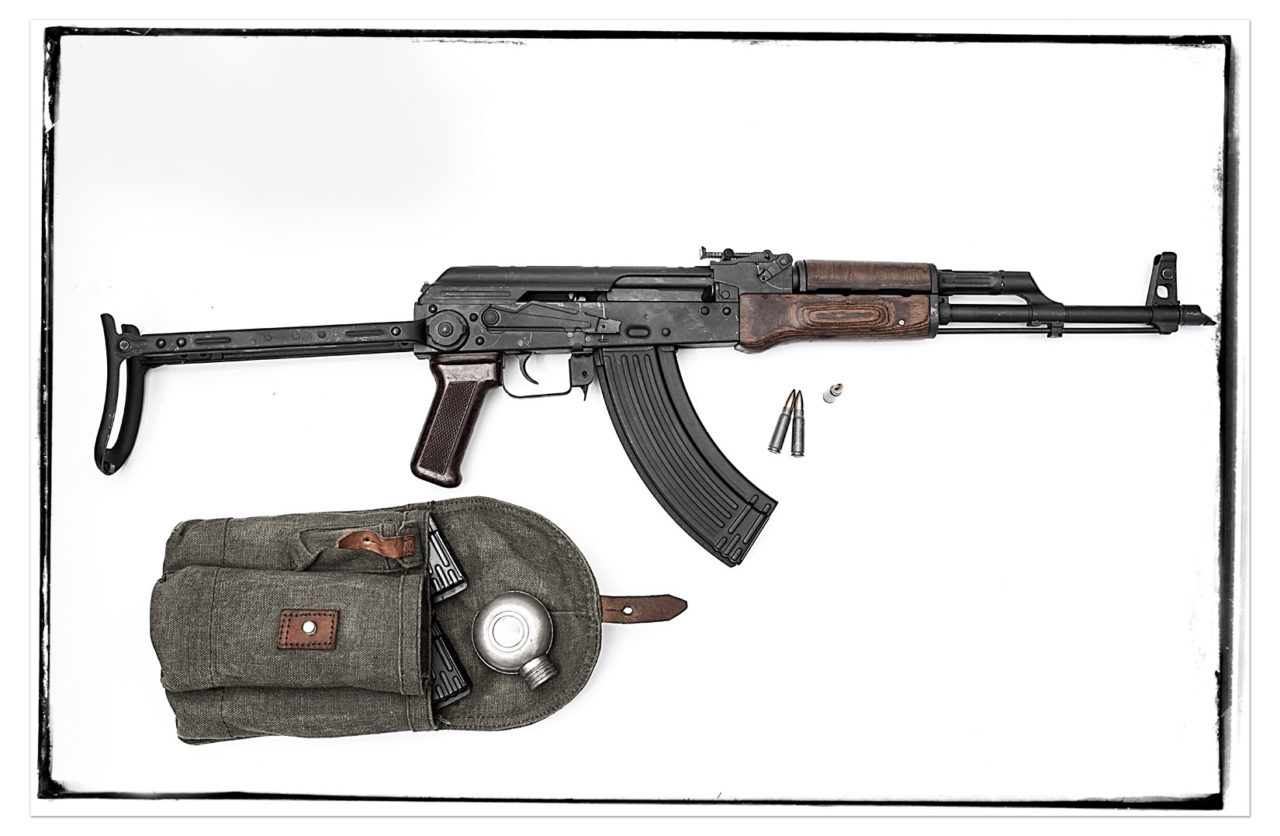 AKMS 08